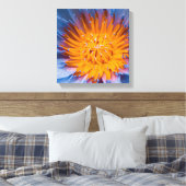 Water Lily Centered Canvas Afdruk (Insitu (Slaapkamer))