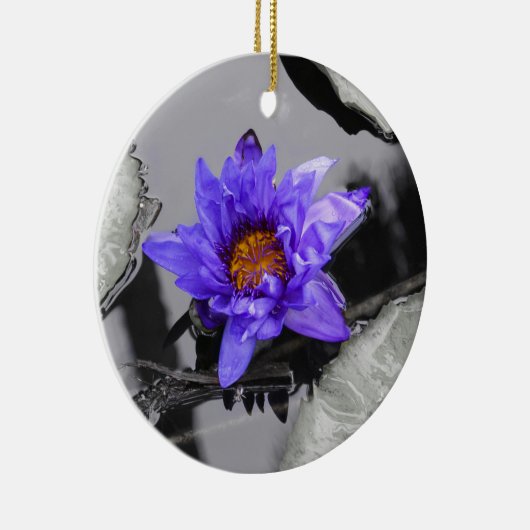Water Lily Keramisch Ornament (Rechts)