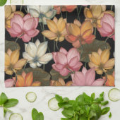 Water Lily Pink Yellow op zwart Theedoek (Gevouwen)