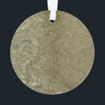 Water op Abstracte Natuur Beach II Fotografie Ornament<br><div class="desc">Het heldere water in Antigua gaf me de kans om meer afbeeldingen schitterend helder Caraïbisch water op witte zandstranden te nemen. Deze tropische scène shows rimpels water dat zich terugtrekt nadat een golf het zand heeft geraakt. Bekijk onze winkel voor meer abstracte natuur fotografie-design, inclusief de metgezel van dit ontwerp,...</div>