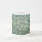 Water over Zee Grass I Caribbean Natuur Matglas Koffiemok (Center)