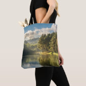 Water Pang Oung Lake & Pine Forest Thailand Tote Bag (Dichtbij)