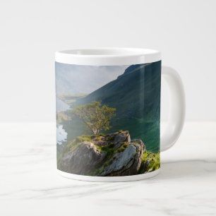 Water Pen yr Ole Wen Lake Idwal Snowdonia Park Grote Koffiekop