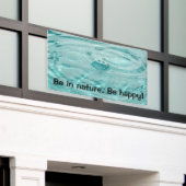 Water rimpelingen zijn in natuur banner (Buitenkant Gebouw)