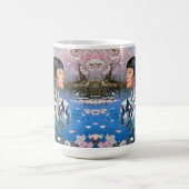 "Water’s Digital Dream" – A Digital Portrait       Koffiemok (Center)