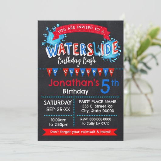 Water Slide Zomer Verjaardagsfeestje Rood Wit Blau Kaart (Staand voorkant)