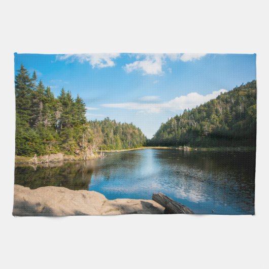 Water | Spruce Lake Quebec, Canada Theedoek (Horizontaal)