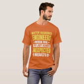 Waterbron-ingenieur Engineering Grappig ontwerp N T-shirt (Voorkant volledig)
