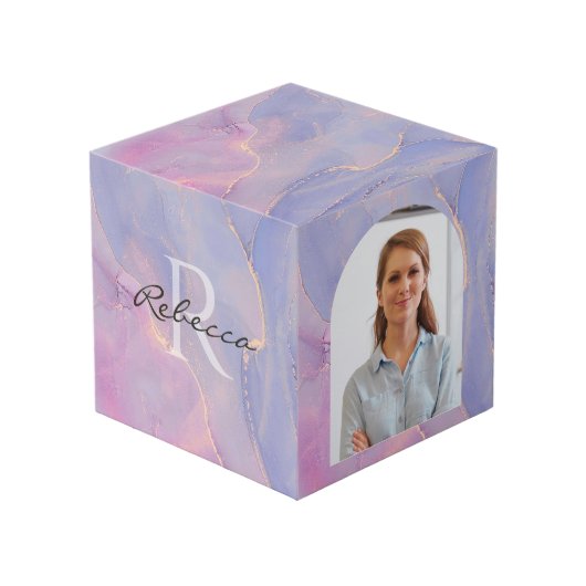 Watercolor Aangepaste Naam Monogram Kubus (Voorkant hoekig)