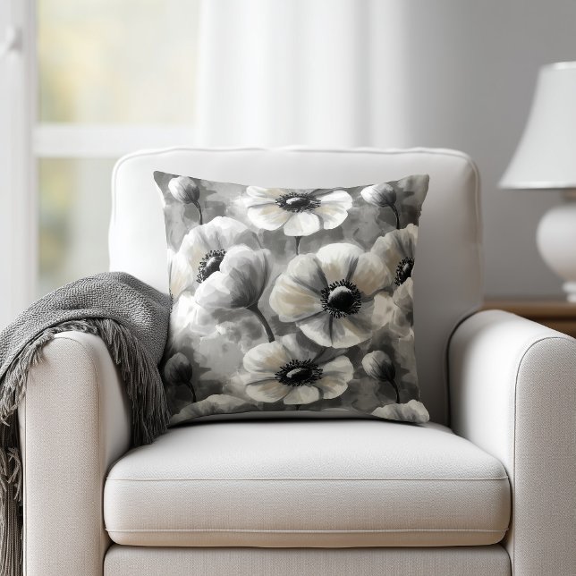 Watercolor Grey Floral Kussen (Creator heeft geüpload)