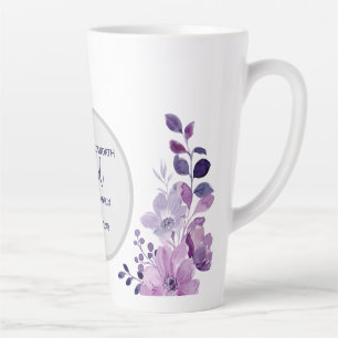 Watercolor paarse bloemenboeket latte mok