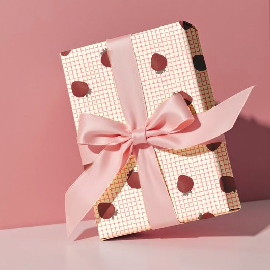 Watercolor Strawberries on Pink Grid - Valentine Cadeaupapier