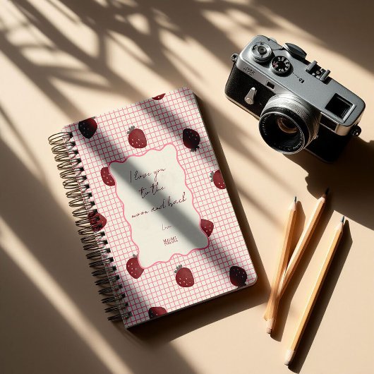 Watercolor Strawberries on Pink Grid- Valentine Notitieboek