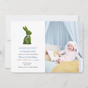 Watercolor Topiary Konijn Baby jongen Foto verjaar Kaart