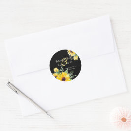 Watercolor zonnebloemen op zwarte trouwjurk ronde sticker