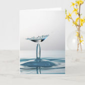 Waterdruppels die botsen met een paraplu kaart (Gele Bloem)