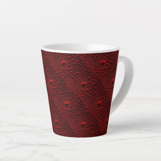 Waterdruppels op Crimson Metal Latte Mok (Rechterhoek)