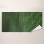 Waterdruppels op groen blad badhanddoek (Badhanddoek)