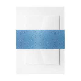 Waterdruppels tegen blauwe lucht uitnodigingen wikkel