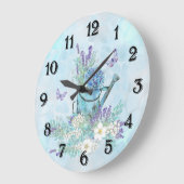 Wateren kan met zomertijd bloemen en vlinders grote klok (Hoek)