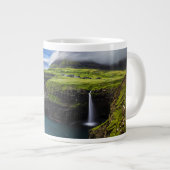 Waterfalls | Faroe Islands, Denmark Grote Koffiekop (Voorkant rechts)
