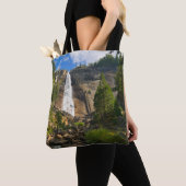 Waterfalls | Yosemite National Park Tote Bag (Dichtbij)
