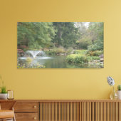 Waterfontein in tuinvijver canvas afdruk (Insitu (Woonkamer))