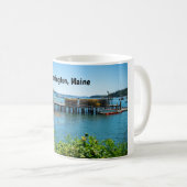 Waterfront in Stonington, Maine Koffiemok (Voorkant rechts)