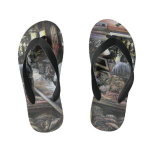 Waterig, maar gekust met Woestijnwind, Jeruzalem Kinder Teenslippers