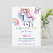 Waterkleur Rainbow Unicorn Verjaardag Uitnodiginge Kaart (Staand voorkant)