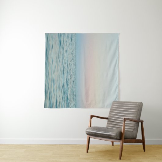 WATERLICHAAM IN BLUE UUR WANDKLEED (In Situ (horizontaal))