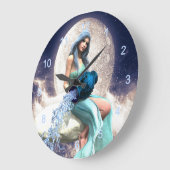 Waterman - Vrouw die water uit een kruik giet Grote Klok (Hoek)