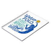 Waterpolospelers zijn mermaïden in de strijd notitieboek (Linkerzijde)