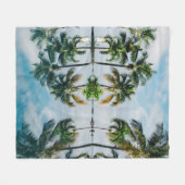 WATERREFLECTIE VAN KOOKPALMBOMEN FLEECE DEKEN (Voorkant (Horizontaal))