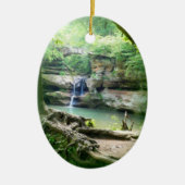 Waterval bij het oude Man Cave Ornament (Voorkant)