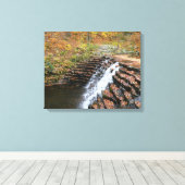 Waterval bij Laurel Hill State Park II Canvas Afdruk (Insitu (Houten vloer))