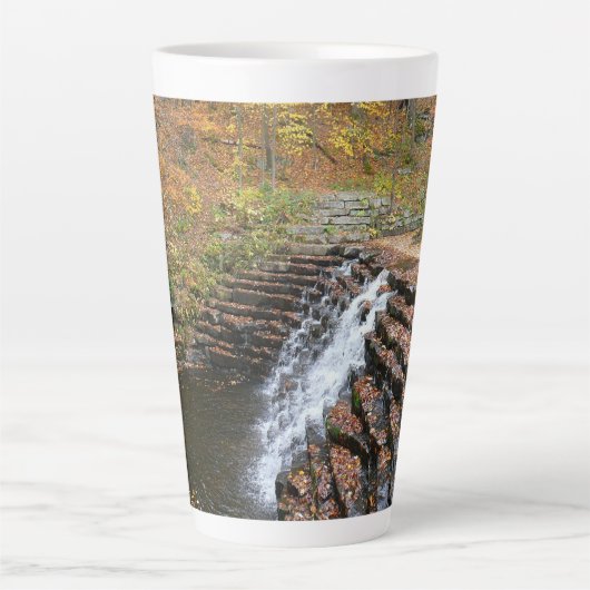 Waterval bij Laurel Hill State Park II Latte Mok (Voorkant)