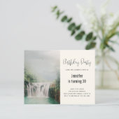 Waterval door een Lush Green Forest Birthday Invit Uitnodiging Briefkaart (Staand voorkant)