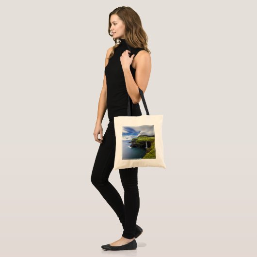 Waterval | Faeröer, Denemarken Tote Bag (Voorkant (model))