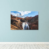 Waterval | Fitz Roy Mountain, Argentinië Canvas Afdruk (Insitu (Houten vloer))
