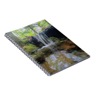 Waterval in het bos notitieboek
