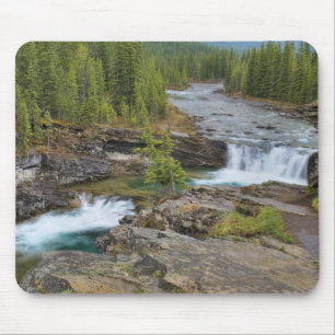 Waterval in het Canadese Rocky Mountains Muismat