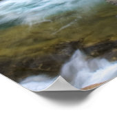 Waterval in het Canadese Rocky Mountains Poster (Hoek)