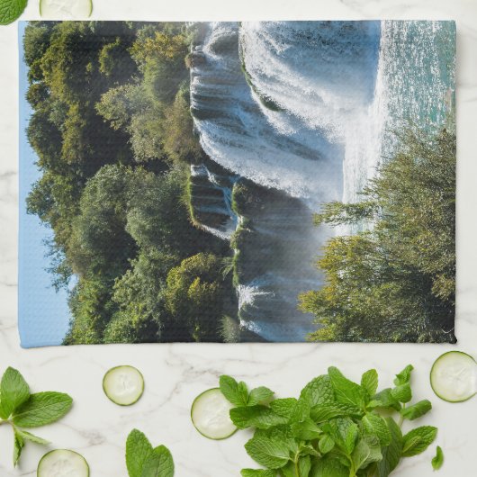 Waterval in het Nationaal Park Krka - Dalmatia, Kr Theedoek (Gevouwen)