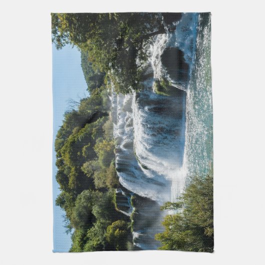 Waterval in het Nationaal Park Krka - Dalmatia, Kr Theedoek (Verticaal)