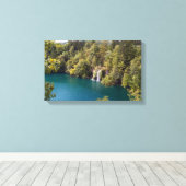Waterval in het Nationaal Park Plitvice - Kroatië Canvas Afdruk (Insitu (Houten vloer))