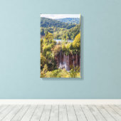 Waterval in het Nationaal Park Plitvice - Kroatië Canvas Afdruk (Insitu (Houten vloer))