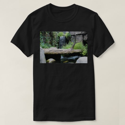 Waterval in het Tennessee Aquarium T-shirt (Design voorkant)