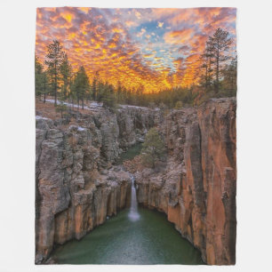 WATERVAL IN SUNSET Fleece Blanket Deken