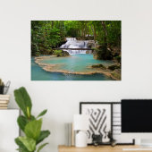 Waterval in tropisch bos poster (Thuiskantoor)
